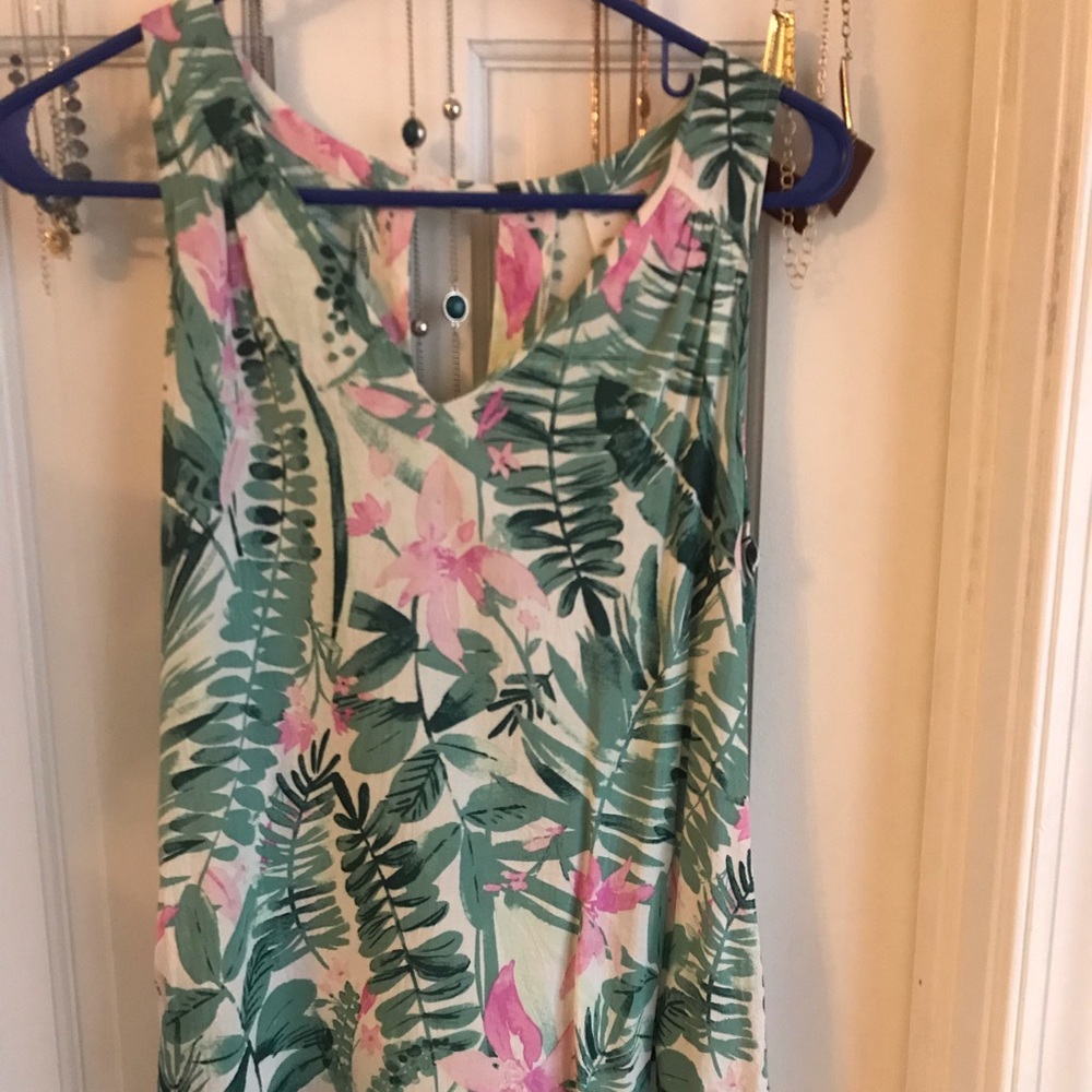 Floral/Leaf Print Tank